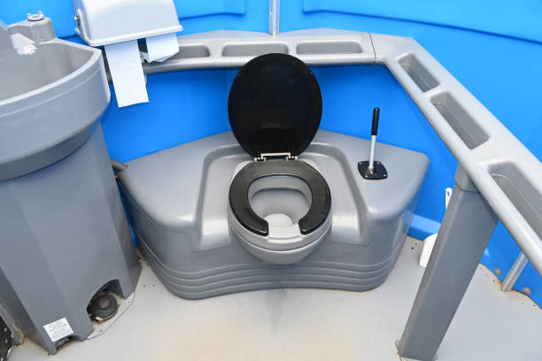 Best Handicap porta potty rental  in Lincoln Center, KS
